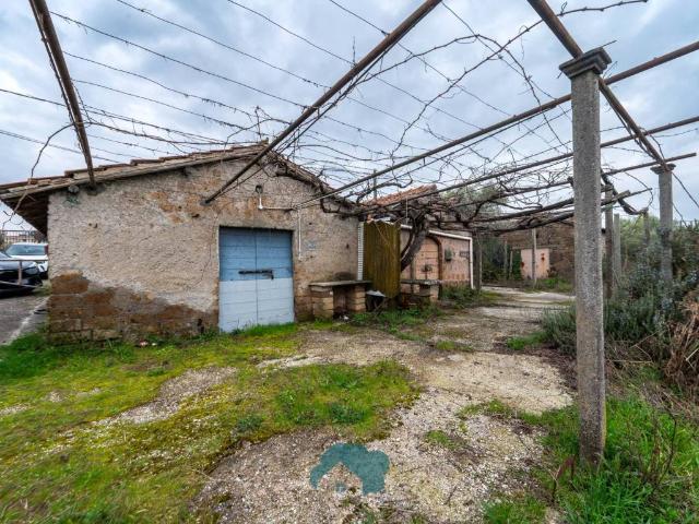 Rustico / Casale in vendita a Palestrina RM