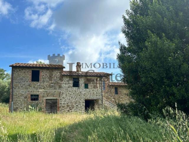 Rustico / Casale in vendita a Panicale PG