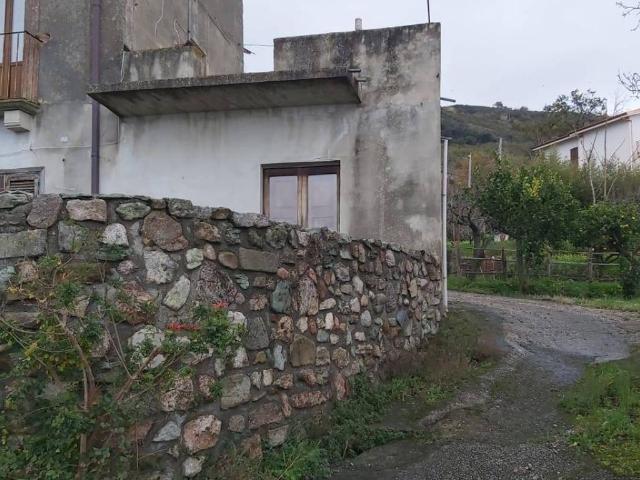 Rustico / Casale in vendita a Paola CS