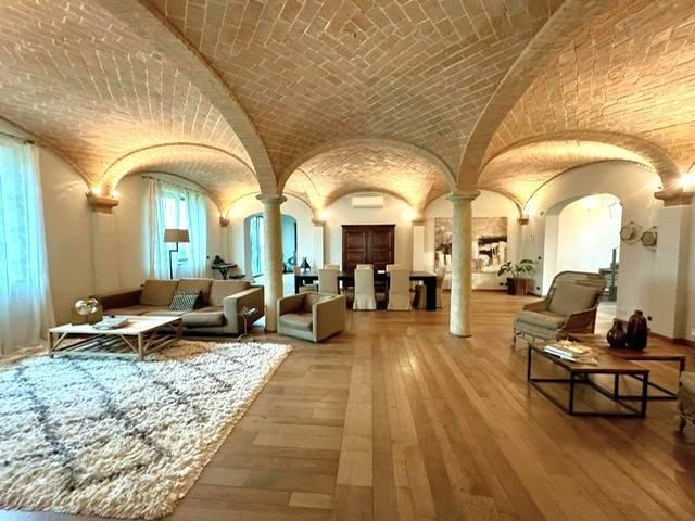 Rustico / Casale in vendita a Parma PR