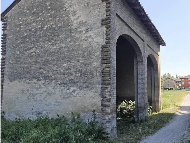 Rustico / Casale in vendita a Parma PR