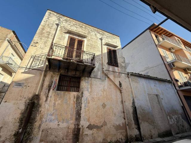 Rustico / Casale in vendita a Partinico PA