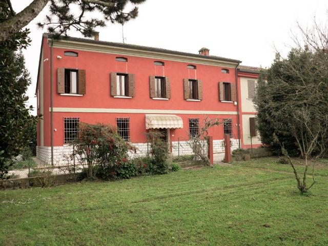 Rustico / Casale in vendita a Pegognaga MN