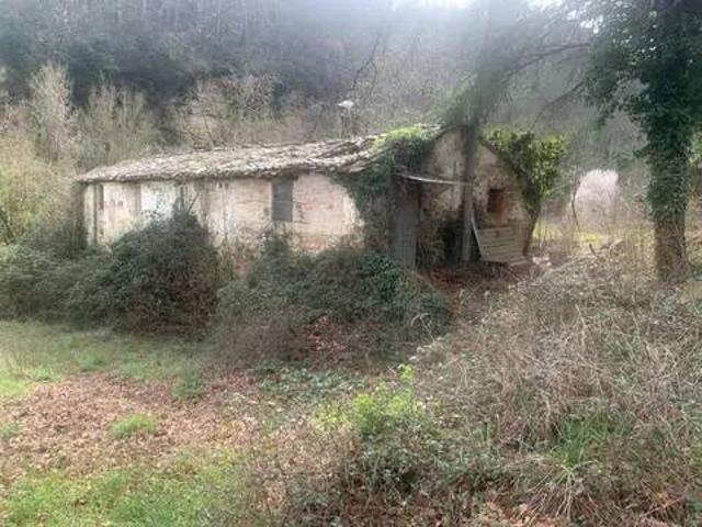 Rustico / Casale in vendita a Perugia PG