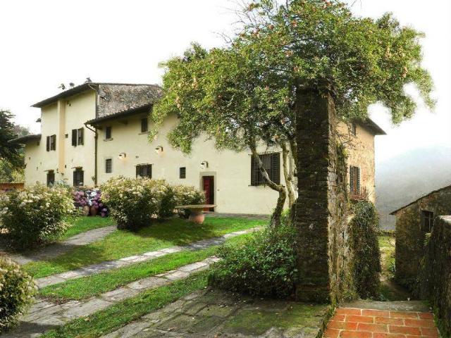 Rustico / Casale in vendita a Pescia PT