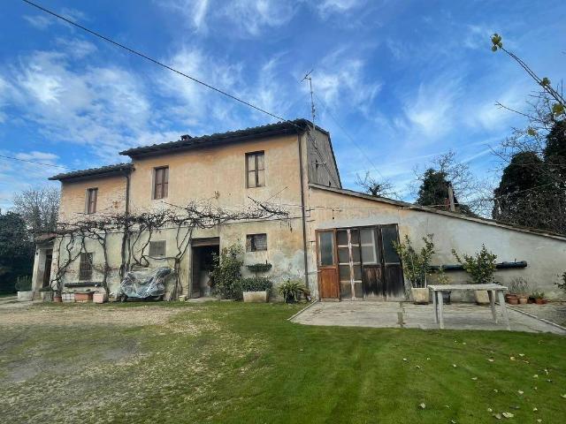 Rustico / Casale in vendita a Pesaro PU
