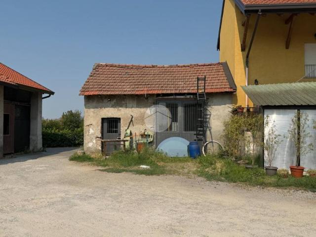 Rustico / Casale in vendita a Pessano con Bornago MI