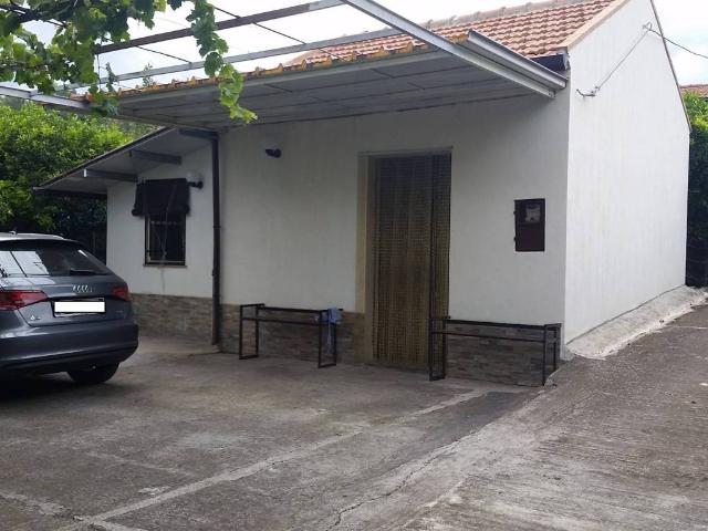 Rustico / Casale in vendita a Piedimonte Etneo CT