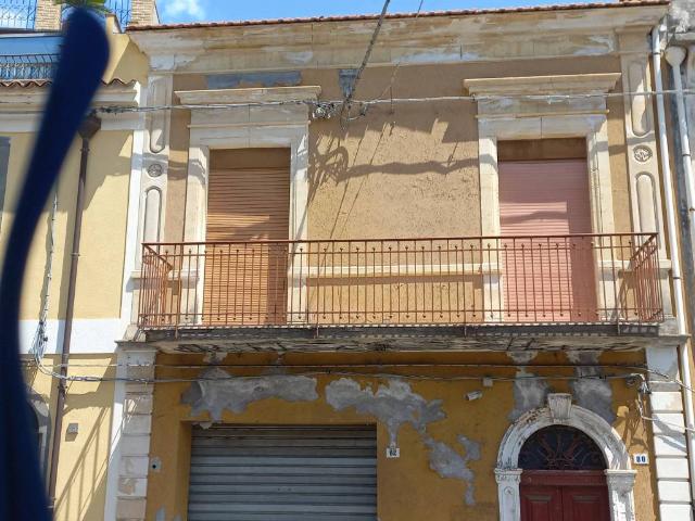 Rustico / Casale in vendita a Piedimonte Etneo CT