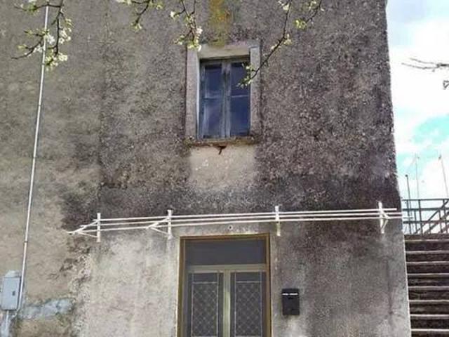 Rustico / Casale in vendita a Pignataro Interamna FR