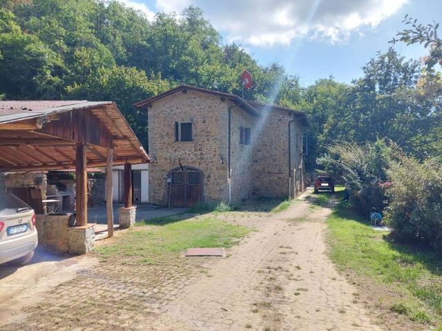 Rustico / Casale in vendita a Pistoia PT