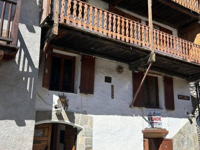 Rustico / Casale in vendita a Pragelato TO