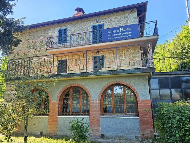 Rustico / Casale in vendita a Pratovecchio e Stia AR