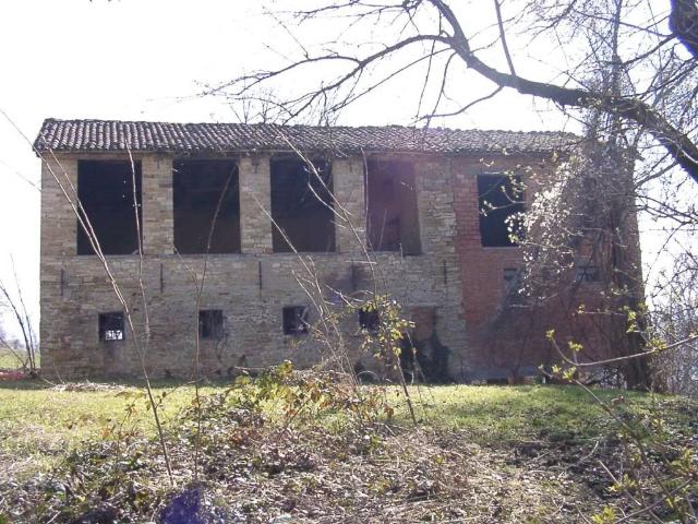 Rustico / Casale in vendita a Prignano sulla Secchia MO