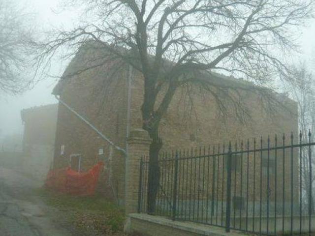 Rustico / Casale in vendita a Prignano sulla Secchia MO