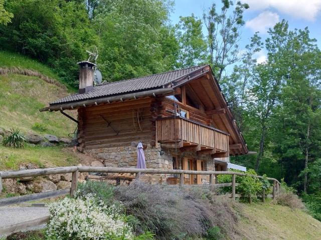 Rustico / Casale in vendita a Primiero San Martino di Castrozza TN