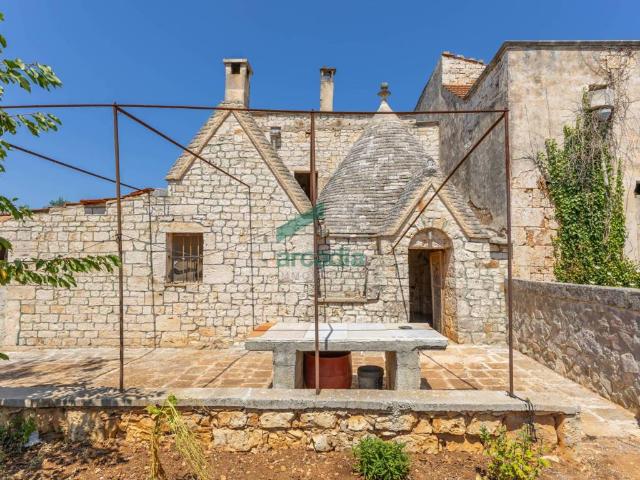 Rustico / Casale in vendita a Putignano BA