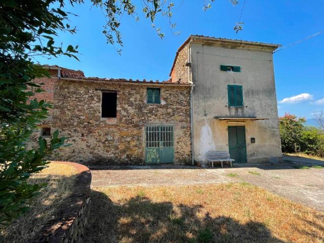 Rustico / Casale in vendita a Quarrata PT