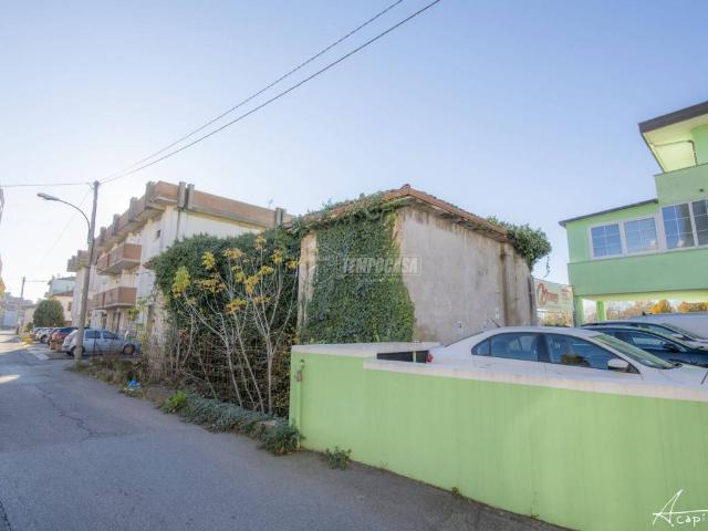 Rustico / Casale in vendita a Rovigo RO