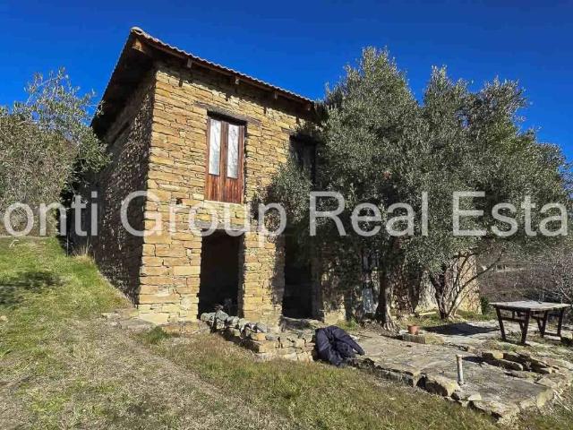 Rustico / Casale in vendita a Roccaverano AT
