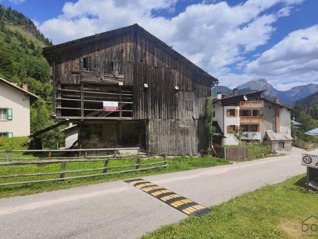 Rustico / Casale in vendita a Rocca Pietore BL