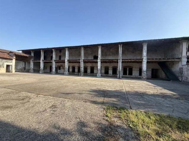 Rustico / Casale in vendita a Roccafranca BS