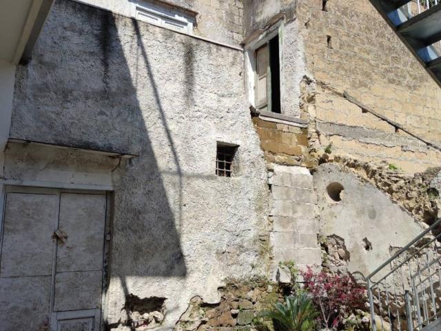 Rustico / Casale in vendita a Roccapiemonte SA