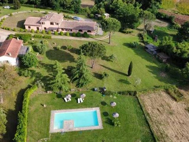 Rustico / Casale in vendita a Roccastrada GR