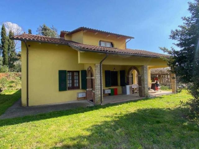 Rustico / Casale in vendita a Roccastrada GR