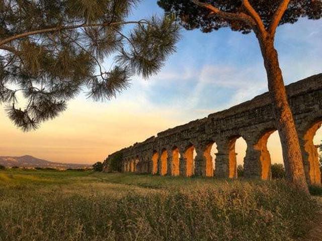 Rustico / Casale in vendita a Roma RM
