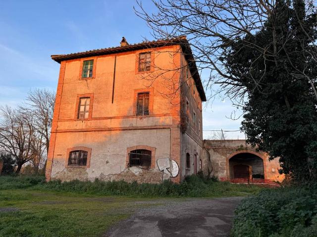 Rustico / Casale in vendita a Roma RM