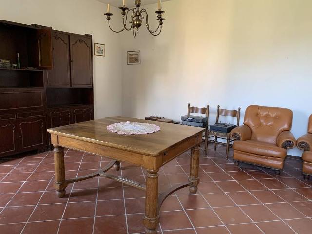 Rustico / Casale in vendita a Roncoferraro MN