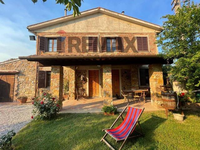 Rustico / Casale in vendita a Rosignano Marittimo LI