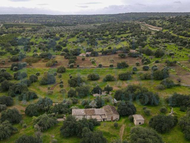 Rustico / Casale in vendita a Rosolini SR