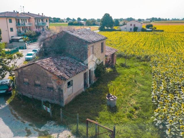Rustico / Casale in vendita a Ravenna RA