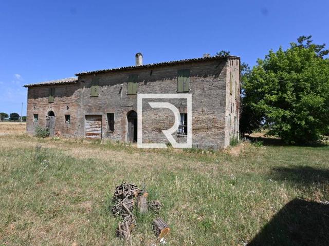 Rustico / Casale in vendita a Ravenna RA