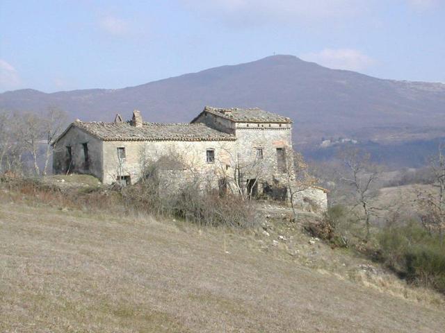 Rustico / Casale in vendita a Radicofani SI
