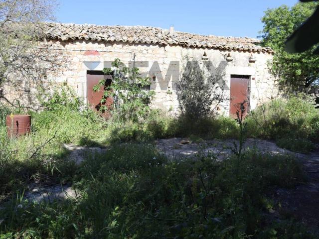 Rustico / Casale in vendita a Ragusa RG
