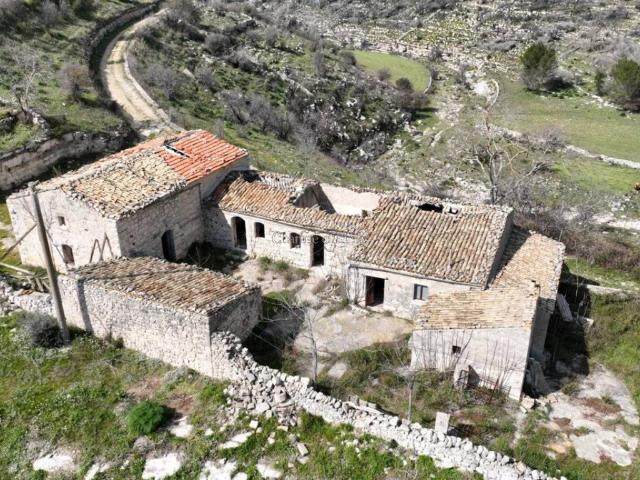 Rustico / Casale in vendita a Ragusa RG