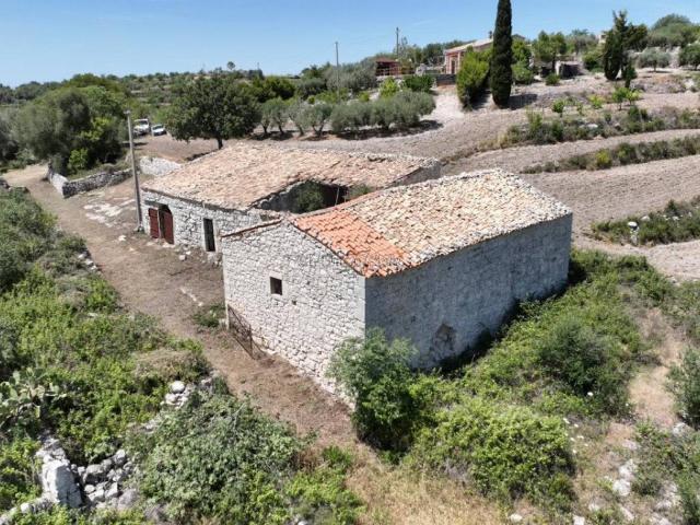 Rustico / Casale in vendita a Ragusa RG