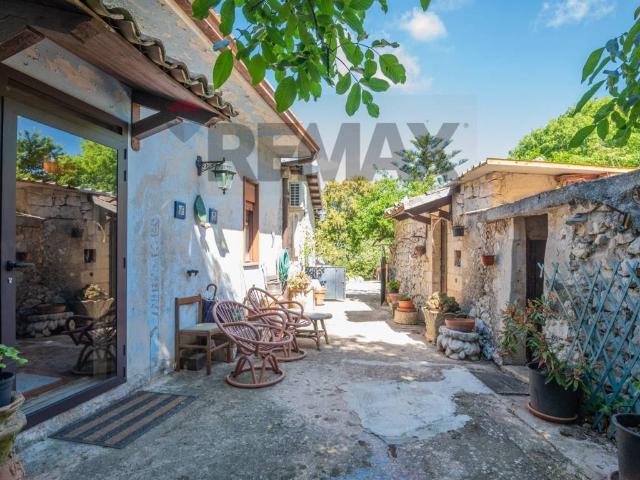 Rustico / Casale in vendita a Ragusa RG