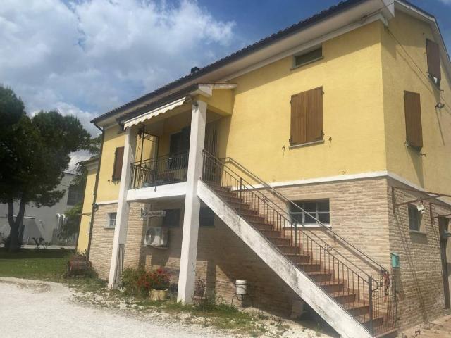 Rustico / Casale in vendita a Recanati MC