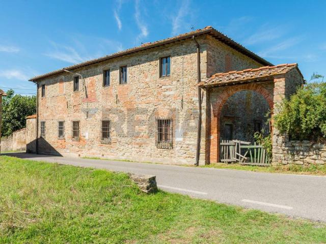 Rustico / Casale in vendita a Reggello FI