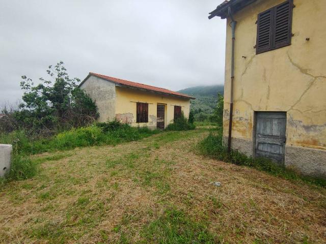 Rustico / Casale in vendita a Reggello FI