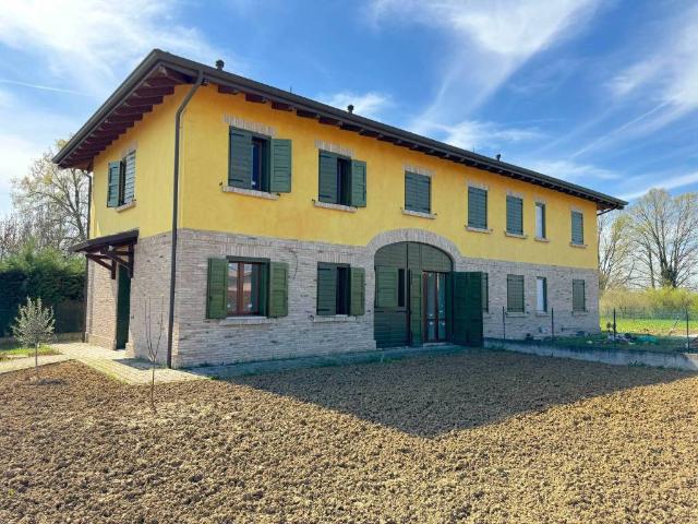 Rustico / Casale in vendita a Reggio Emilia RE