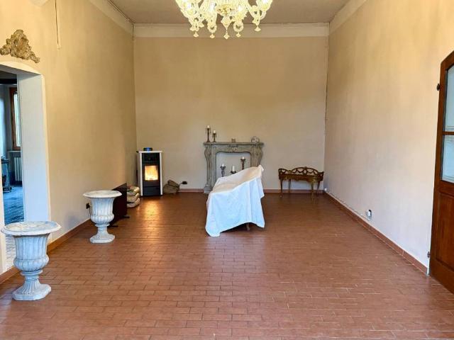 Rustico / Casale in vendita a Reggio Emilia RE