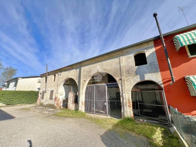 Rustico / Casale in vendita a Resana TV
