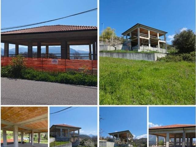 Rustico / Casale in vendita a Rivello PZ