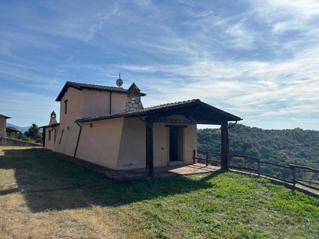 Rustico / Casale in vendita a Rieti RI