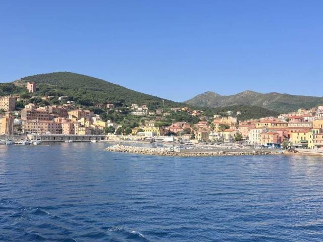 Rustico / Casale in vendita a Rio LI